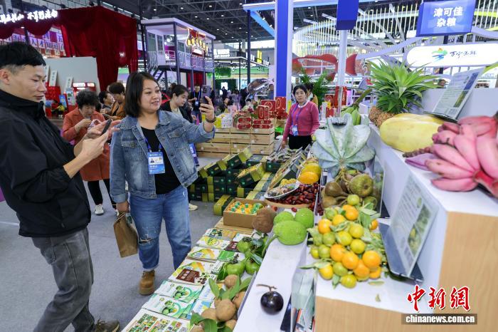 2025年海南冬交会开幕 逾2000家企业参展